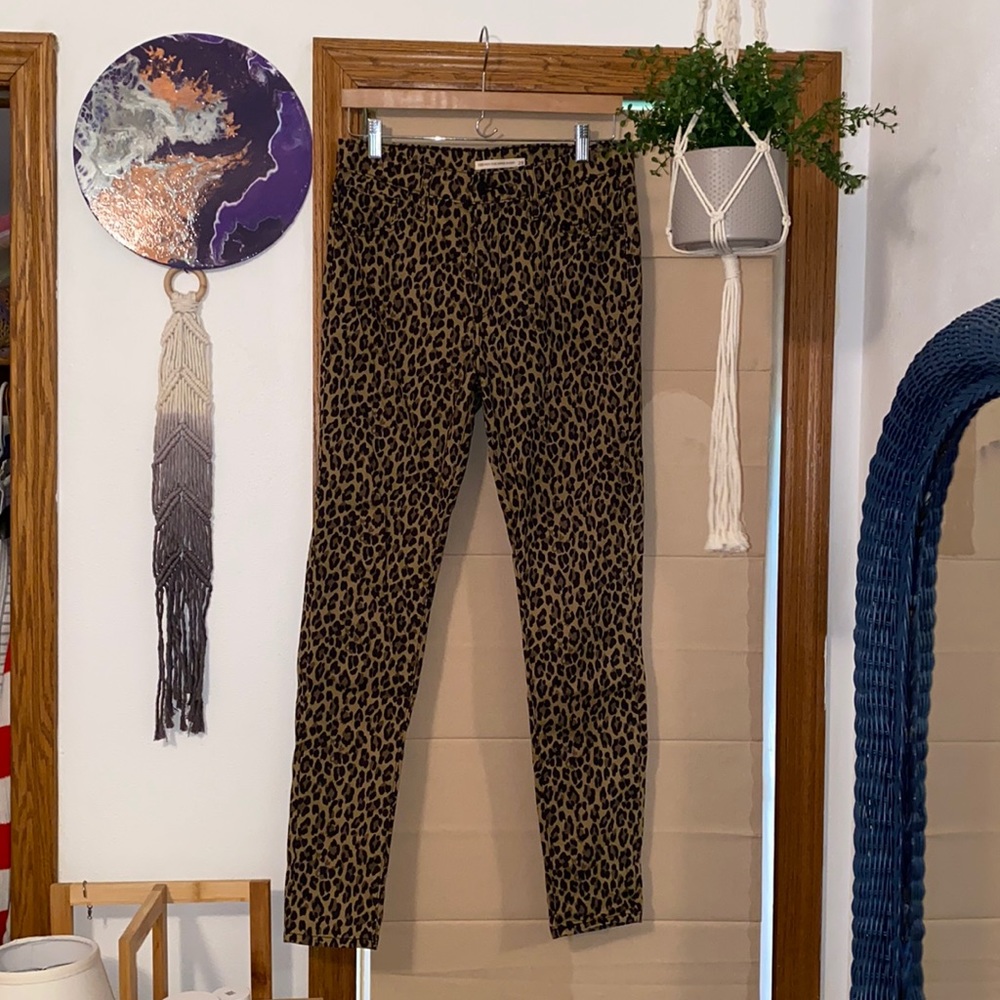 Cheetah print Levi’s